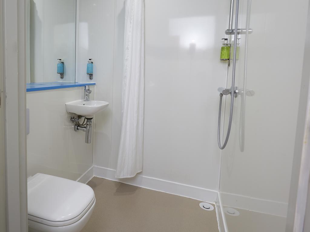 Hotel Easyhotel London Heathrow Hayes (Greater London)