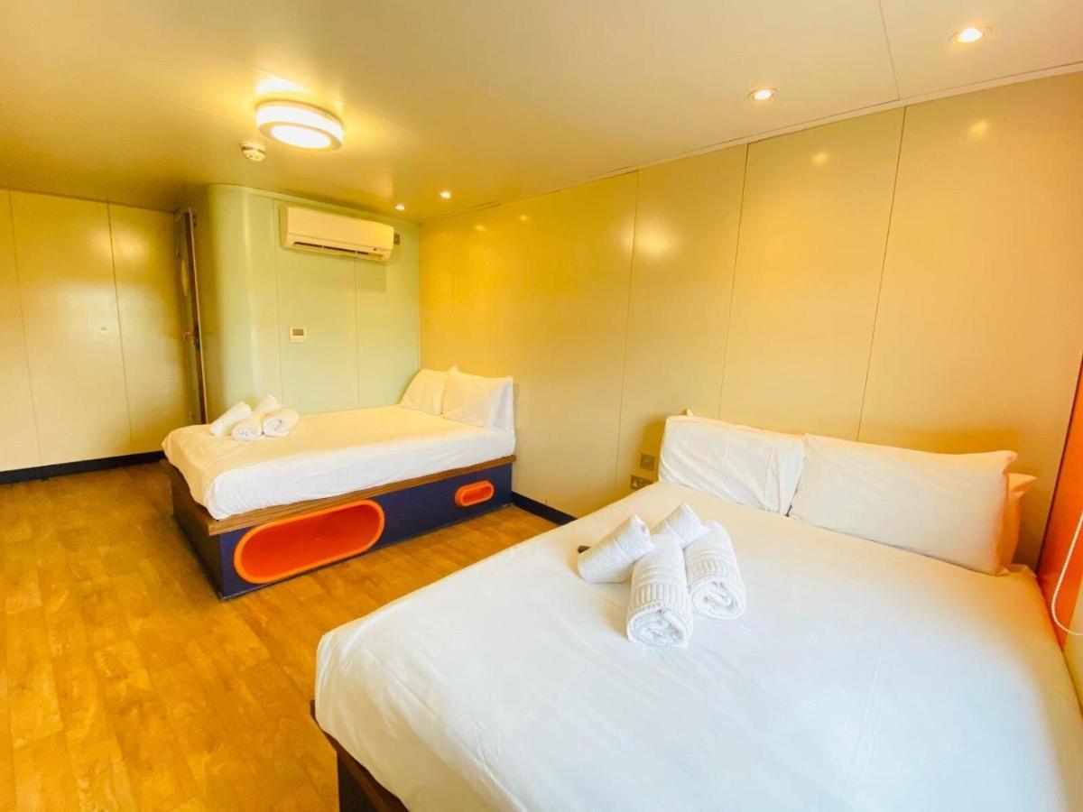Hotel Easyhotel London Heathrow